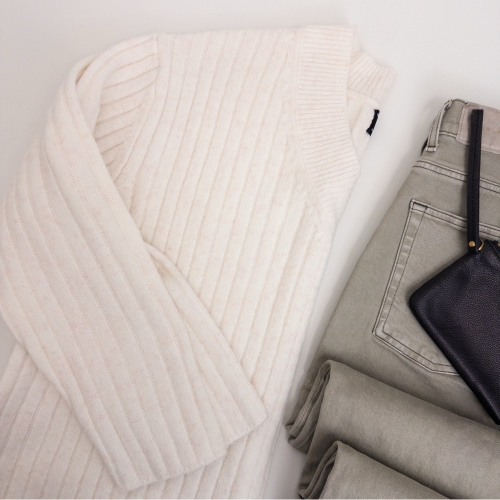 ASOS DESIGN . Ribbed V-Neck Knit Sweater - Picture 6 of 8